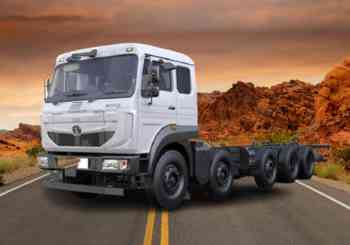 Tata Signa 4221.T Truck photo 1